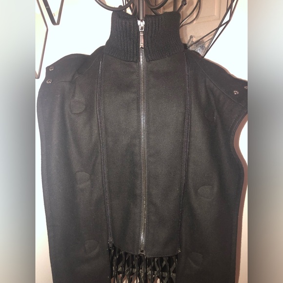 Ladies medium BCBGMAXAZRIA winter jacket - Picture 14 of 15